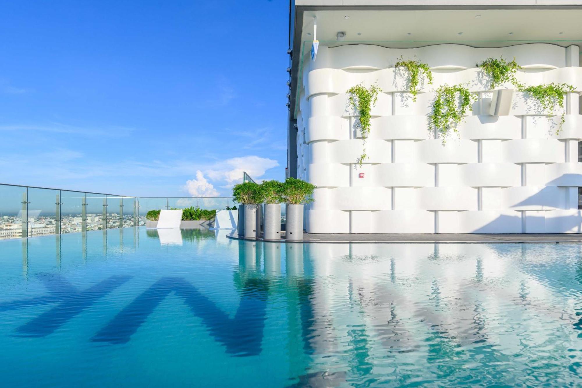Wink Hotel Can Tho Ninh Kieu Wharf - 24Hrs Stay & Rooftop Pool Bar ภายนอก รูปภาพ