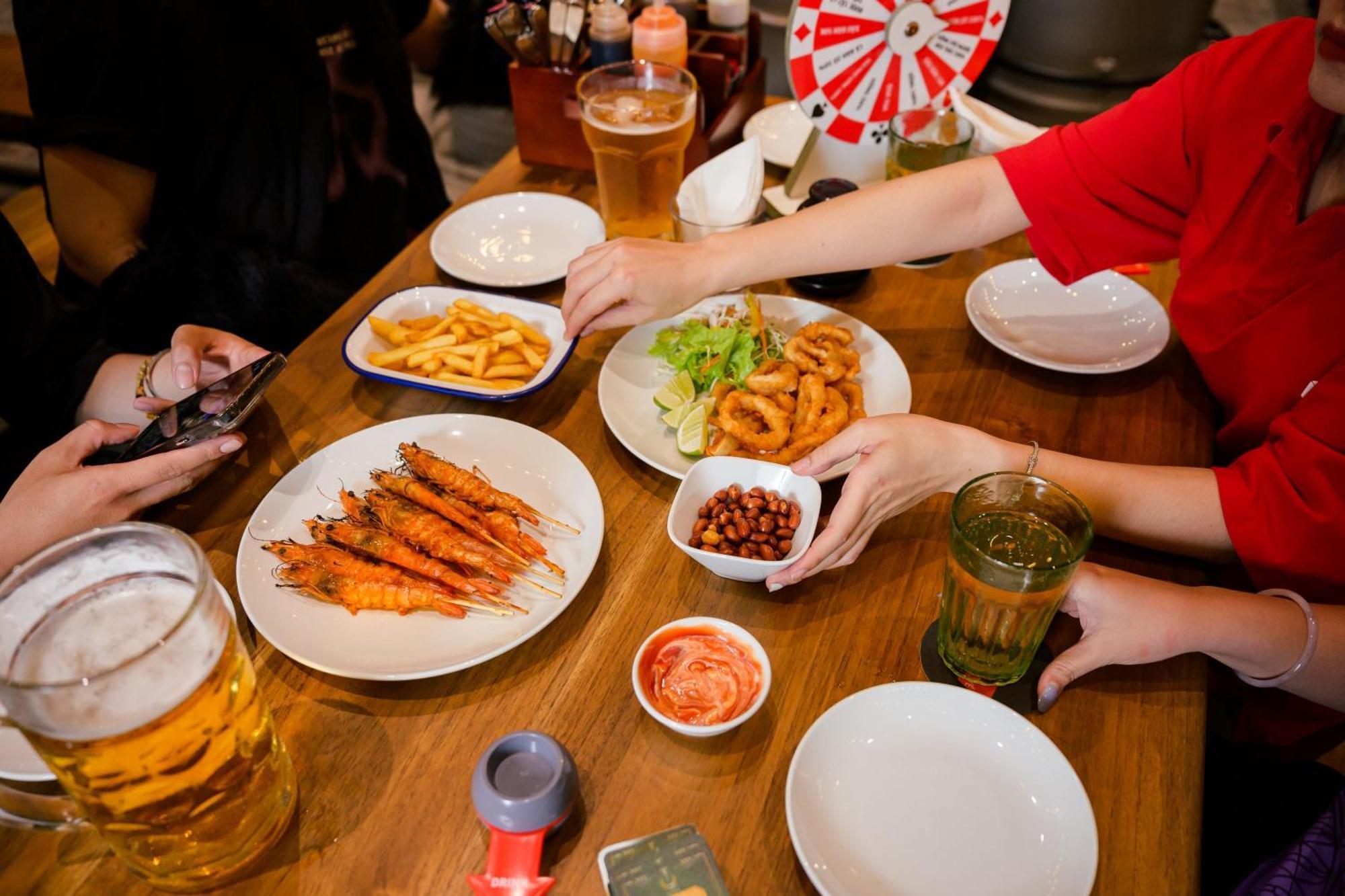 Wink Hotel Can Tho Ninh Kieu Wharf - 24Hrs Stay & Rooftop Pool Bar ภายนอก รูปภาพ
