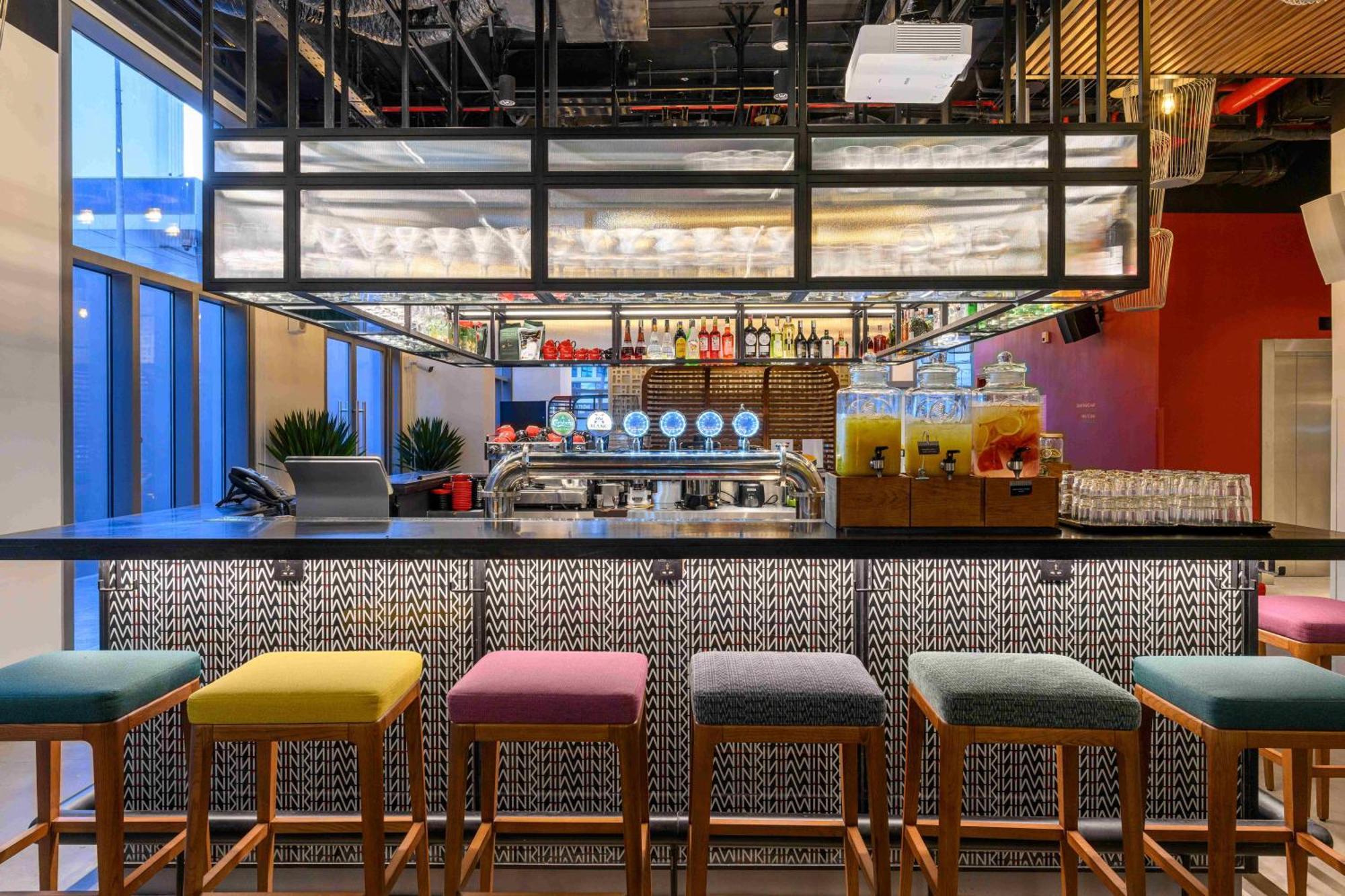 Wink Hotel Can Tho Ninh Kieu Wharf - 24Hrs Stay & Rooftop Pool Bar ภายนอก รูปภาพ